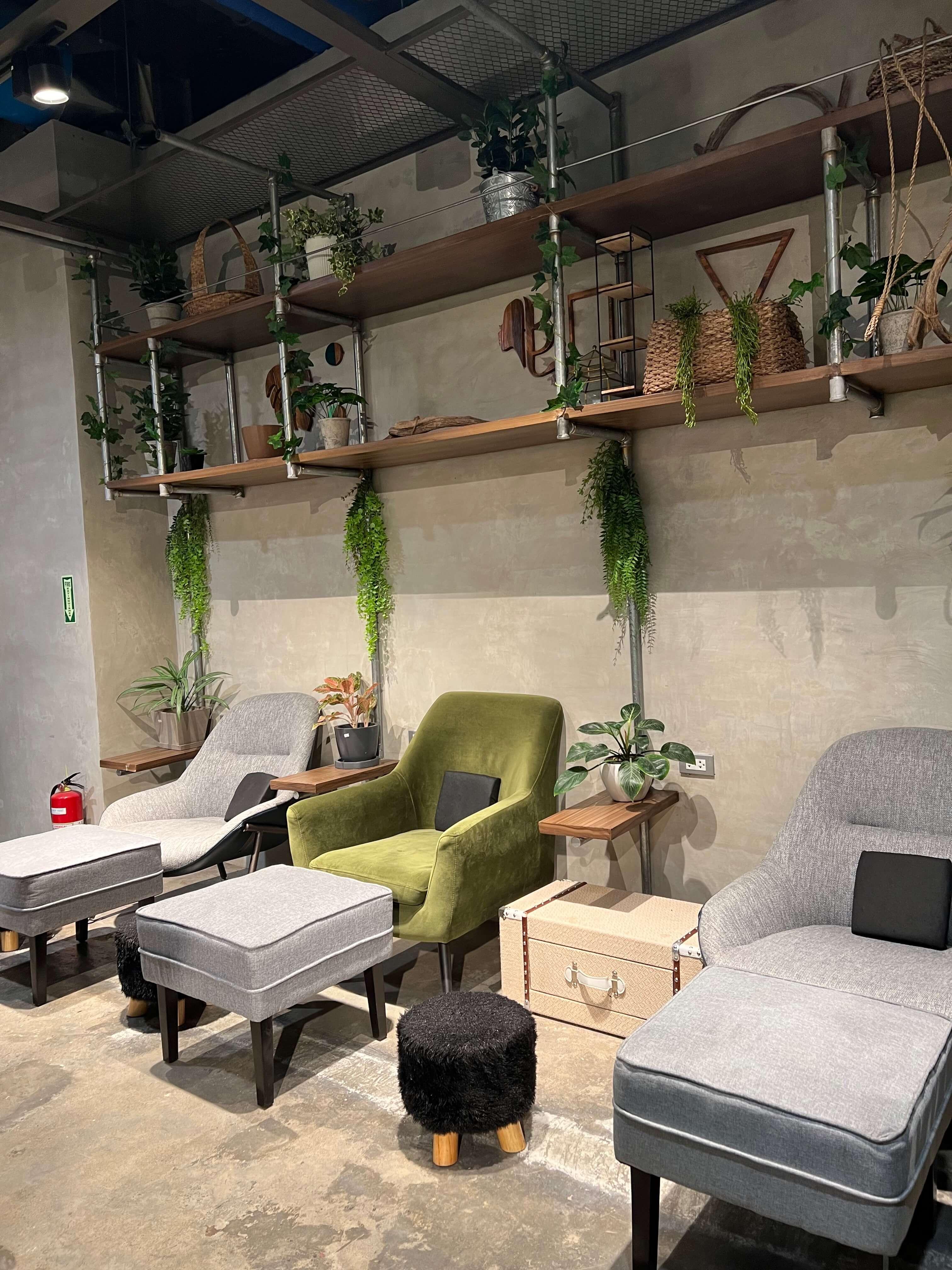 Botanica Salon — photo 6