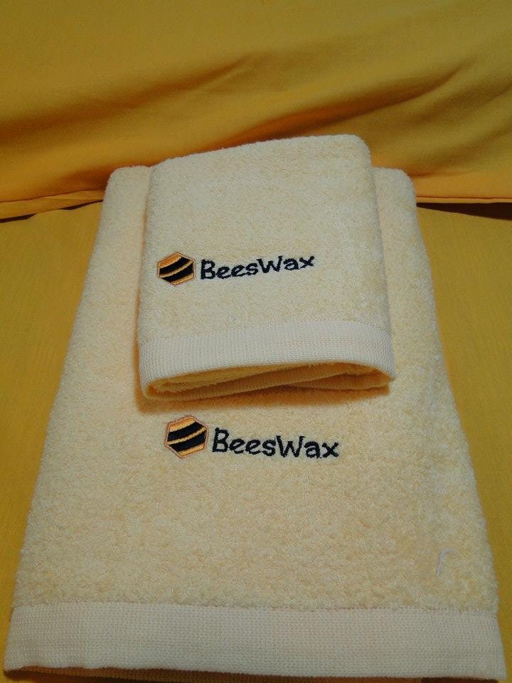 BeesWax Waxing and Nail Care — photo 8