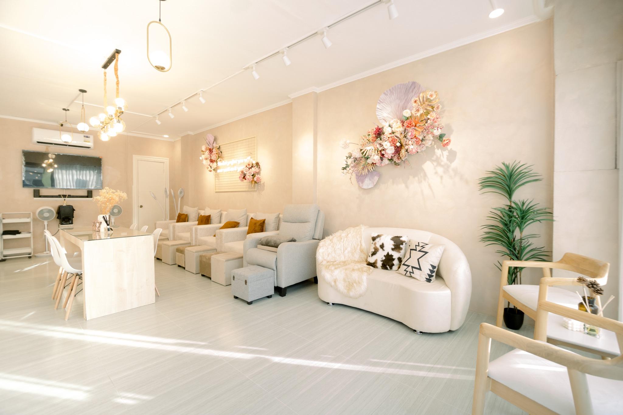 Allajane Salon — photo 9