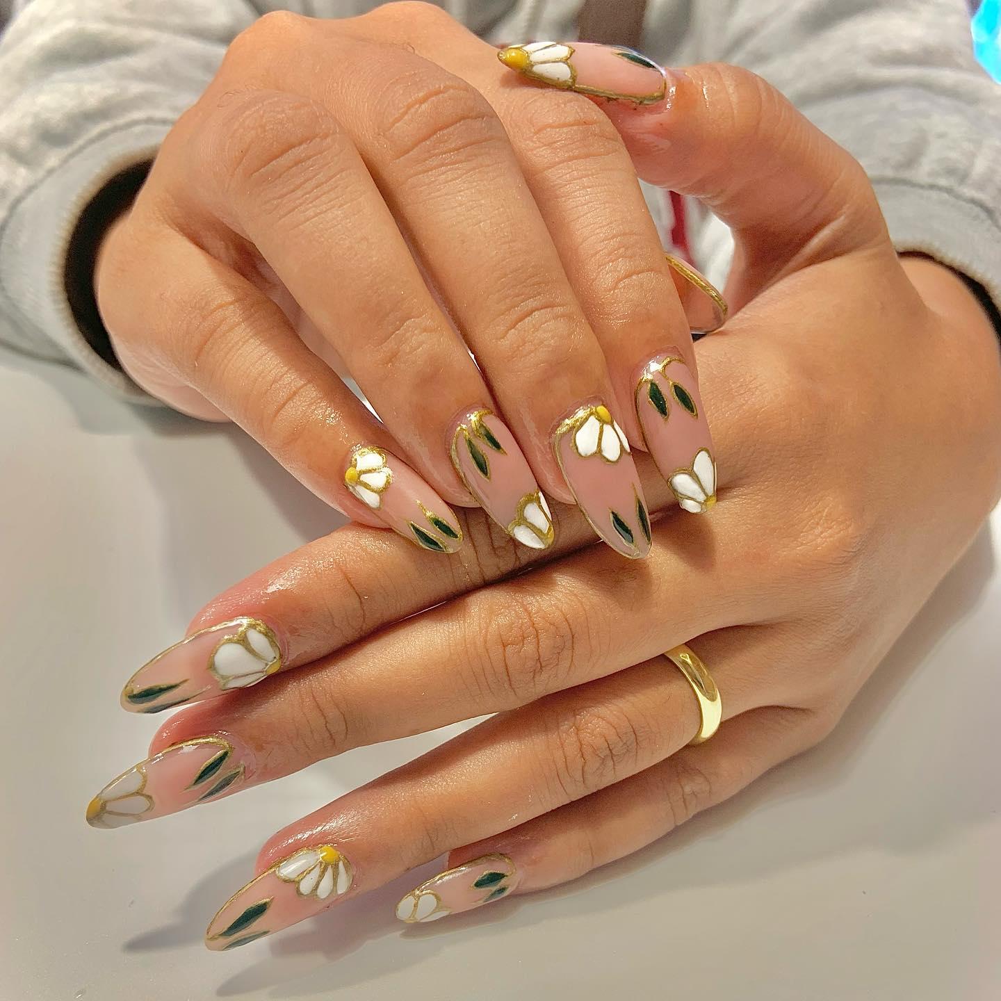 On Fleek Beauty Studio — photo 6