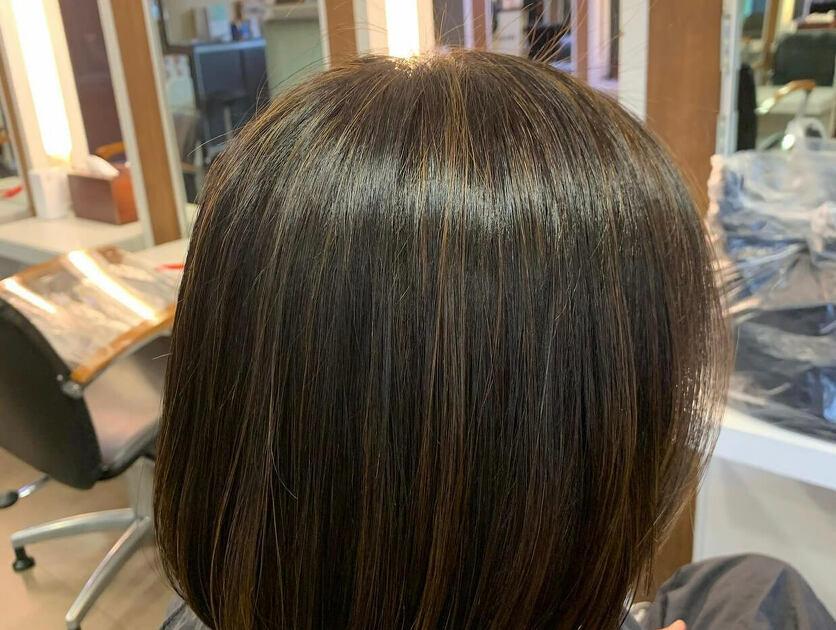 Haircut + Davines Hair Color + Foil Highlights + Mask Hair Treatment- Short (up to 75ml)