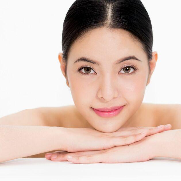 Korean Glass Skin Booster with Hyaluronic Acid