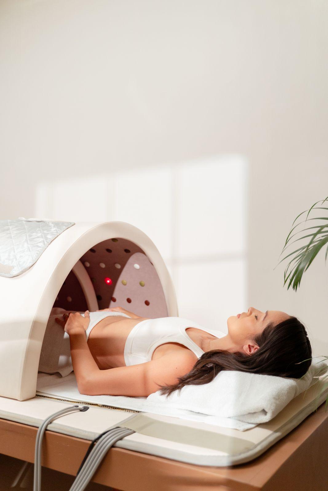 30-Min Detox Dome Far-Infrared Therapy