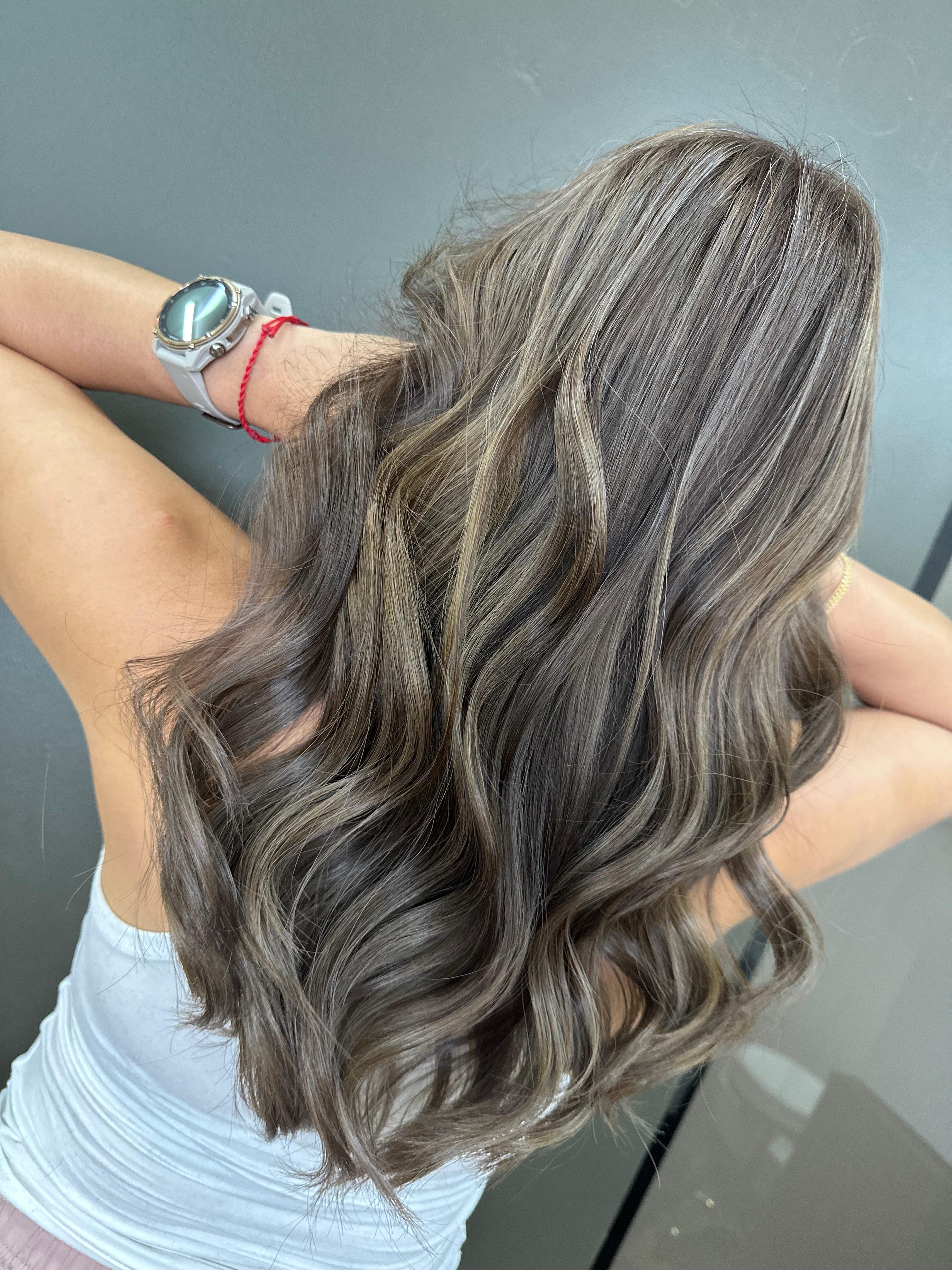 Michiko Salon photo 1